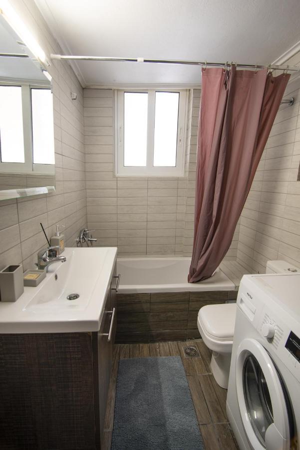 Emerald 110M2 Entire Floor Apt Steps To City'S Heart カラマタ エクステリア 写真